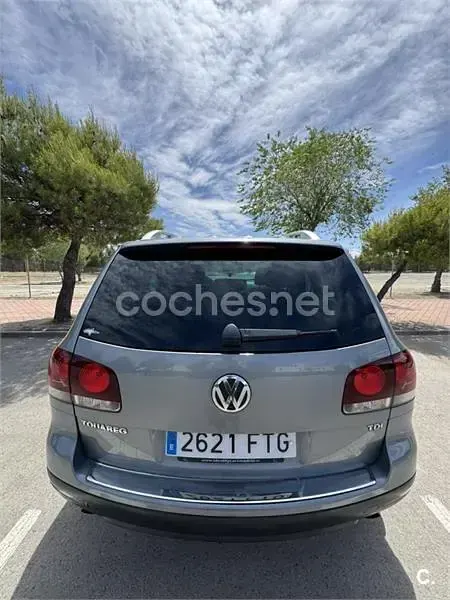 Usado VW Touareg R 174 CV (127 kW) 2007 Gris / plata SUV