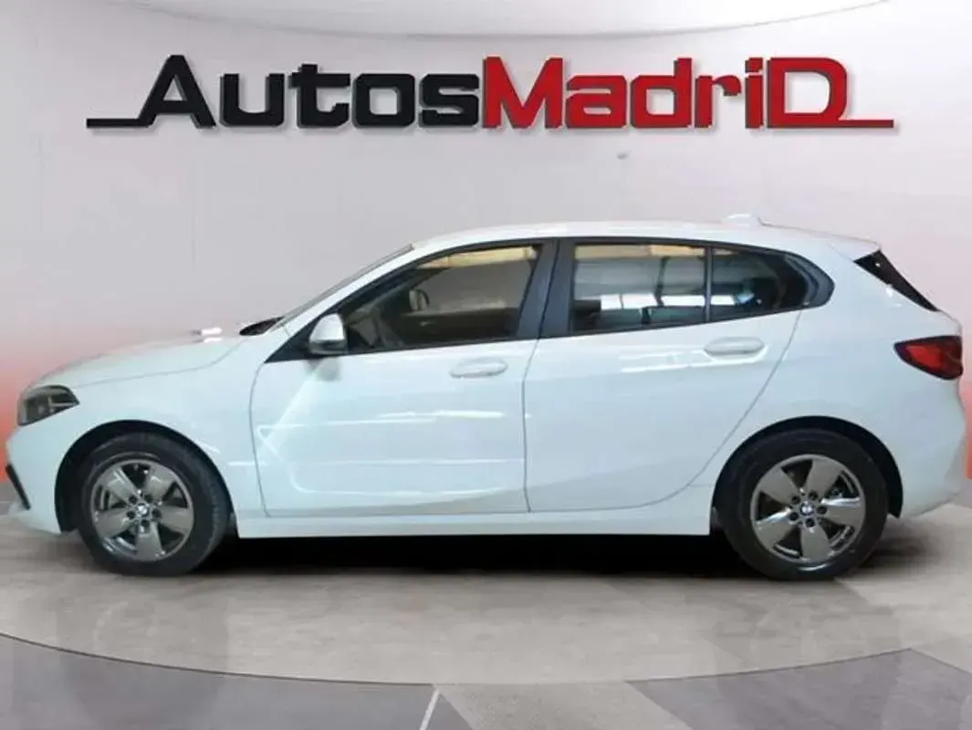 Usado BMW 116 Comfort Edition 116 CV (85 kW) 2023 Blanco Utilitario