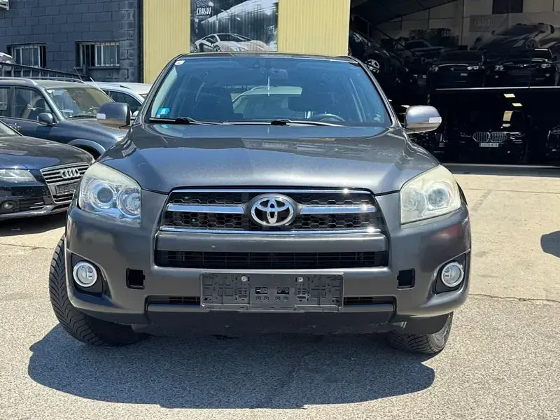 Usado Toyota RAV4 Advance 150 CV (110 kW) 2009 Gris / plata SUV
