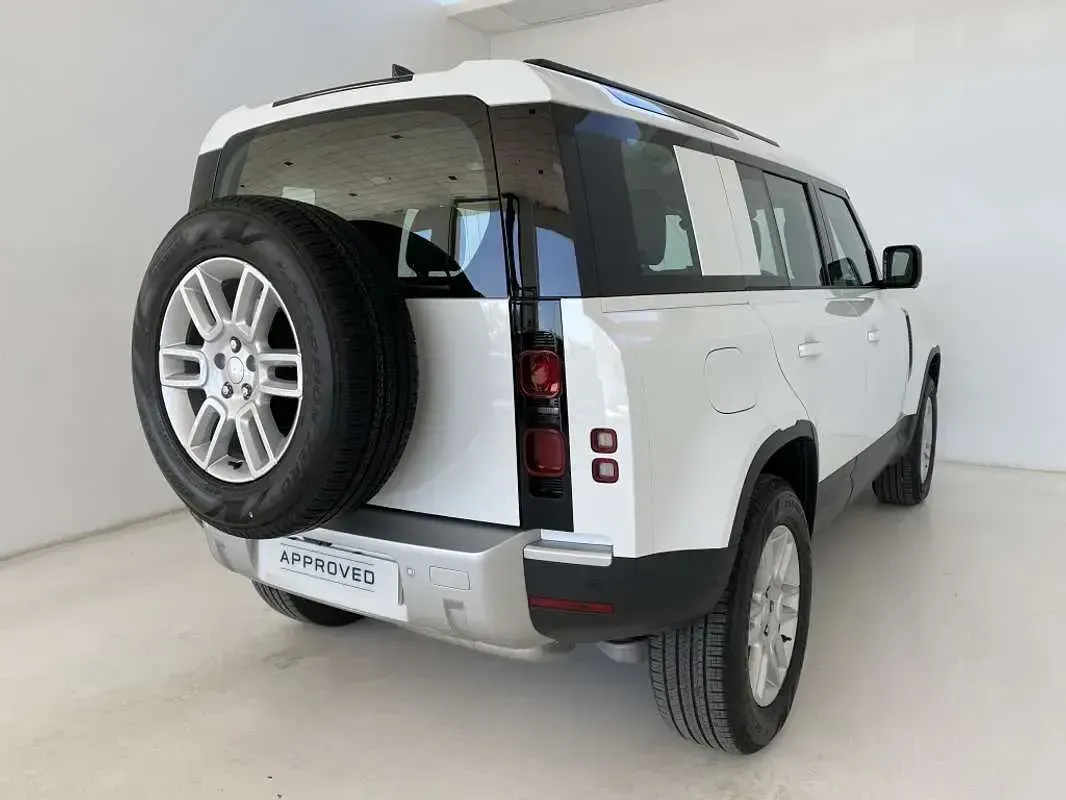 Usado Land Rover Defender S 249 CV (183 kW) 2025 Blanco SUV