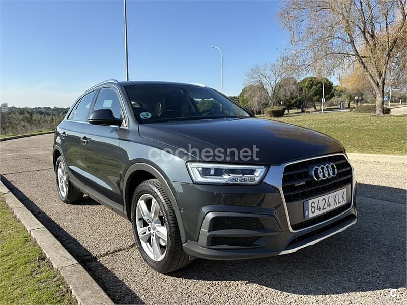 Usado Audi Q3 Design 180 CV (132 kW) 2018 Gris / plata SUV