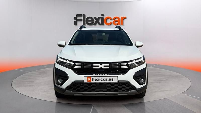 Usado Dacia Sandero Essentiel 101 CV (74 kW) 2024 Blanco Berlina