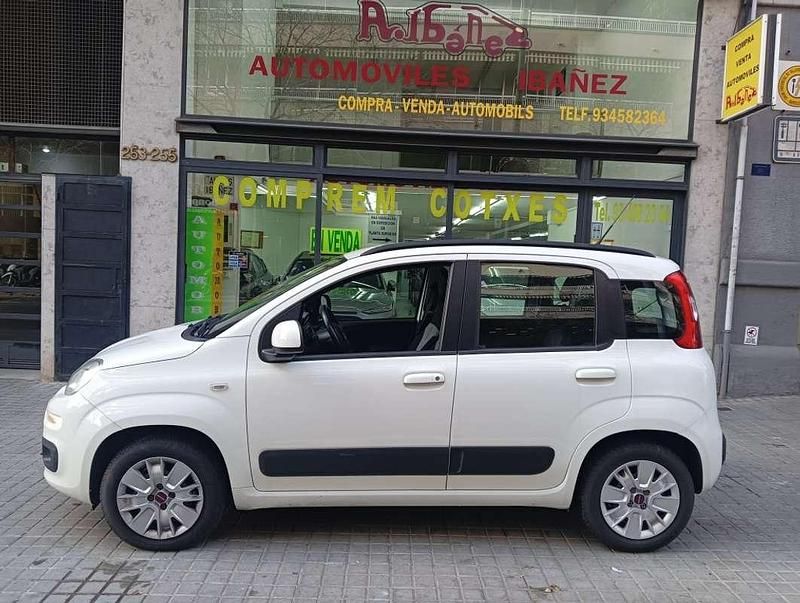 Usado Fiat Panda Lounge 69 CV (50 kW) 2018 Blanco Utilitario