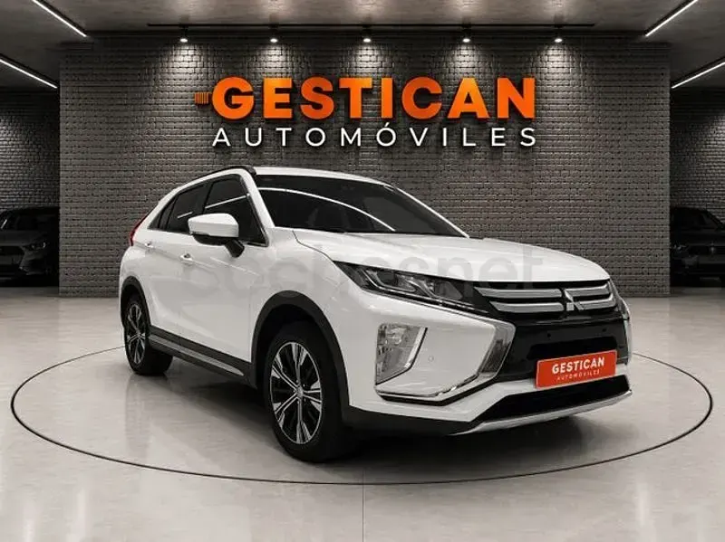 Usado Mitsubishi Eclipse Cross Motion 163 CV (119 kW) 2021 Blanco SUV