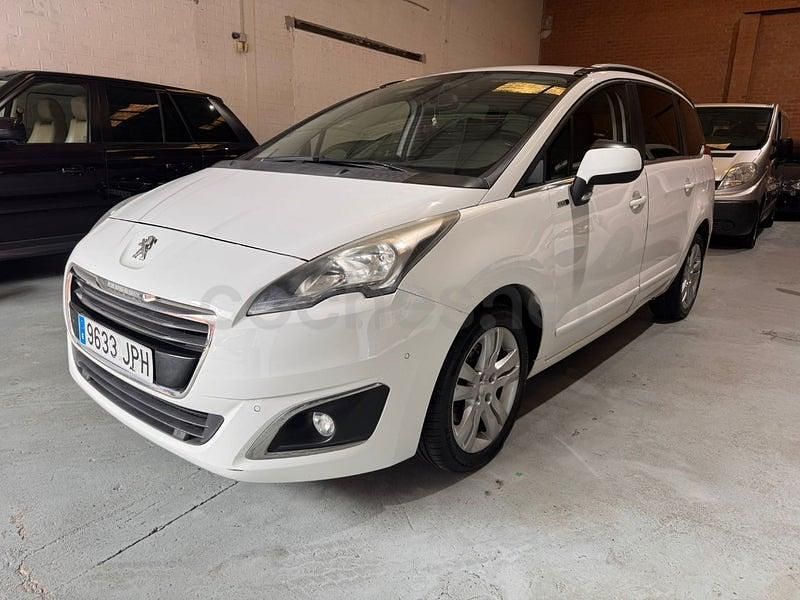 Usado Peugeot 3008 Allure 130 CV (95 kW) 2016 Blanco Berlina