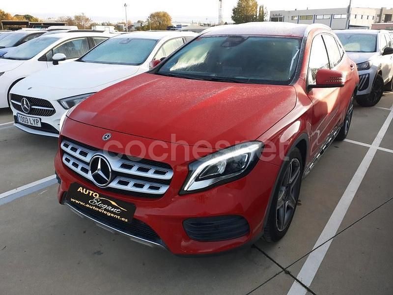 Rojo Usado 2019 Mercedes GLA200 SUV | 23.990 € (Buen precio) - Imagen 1/4