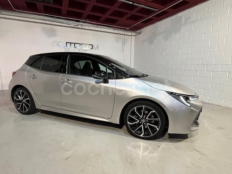 Usado Toyota Corolla 180 CV (132 kW) 2020 Gris / plata Berlina