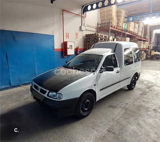 Usado Seat Inca 60 CV (44 kW) 2003 Blanco Monovolumen