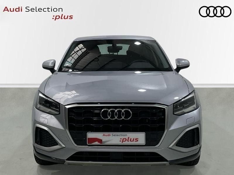 Usado Audi Q2 Advanced Plus 110 CV (80 kW) 2022 Gris SUV