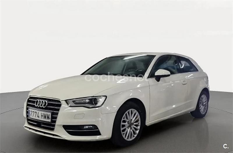 Blanco Usado 2012 Audi A3 Ambition Berlina | 11.000 € (Buen precio) - Imagen 1/4