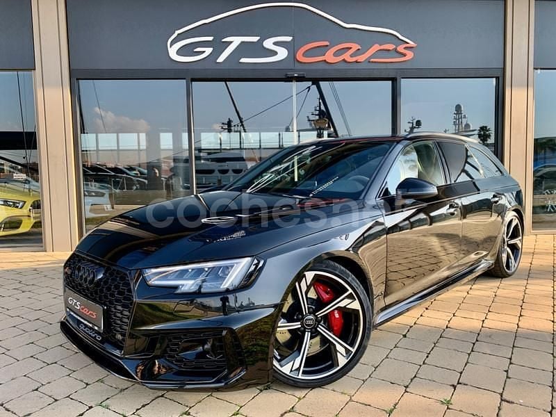 Usado Audi RS4 Exclusive 450 CV (330 kW) 2019 Negro Familiar