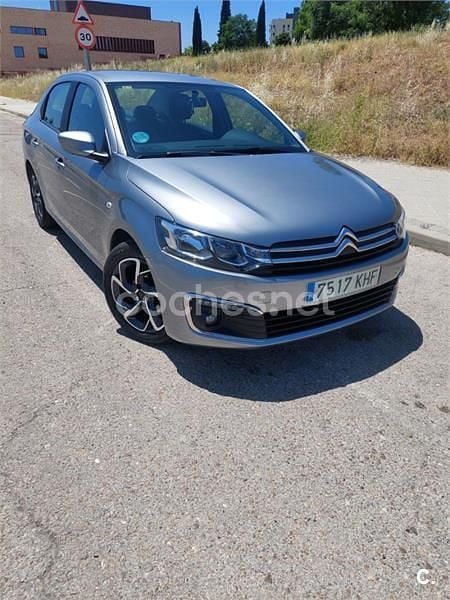 Usado Citroën C-Elysee I Shine 100 CV (73 kW) 2018 Gris / plata Berlina