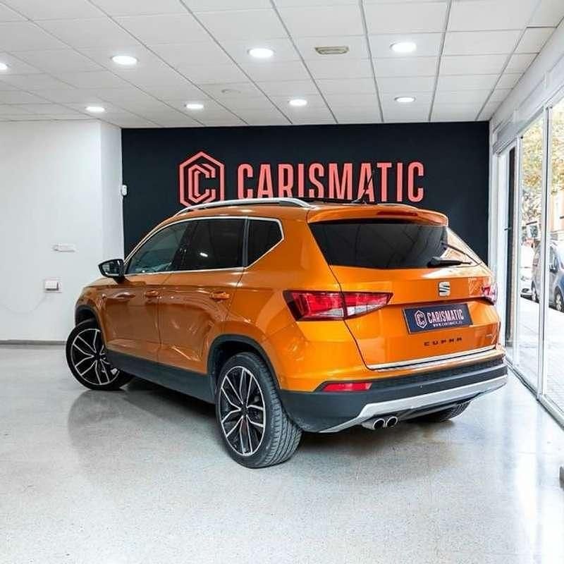 Usado Seat Ateca 4Drive 190 CV (139 kW) 2017 Naranja SUV