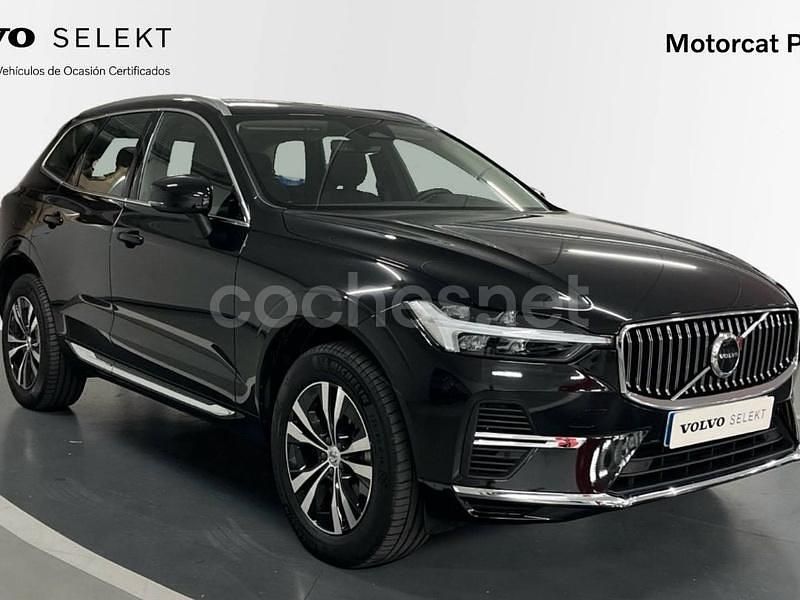Negro Usado 2023 Volvo XC60 Core SUV | 49.900 € (Caro) - Imagen 1/4
