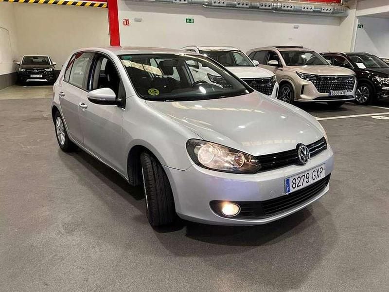 Usado VW Golf VI Advance 105 CV (77 kW) 2011 Gris / plata Utilitario