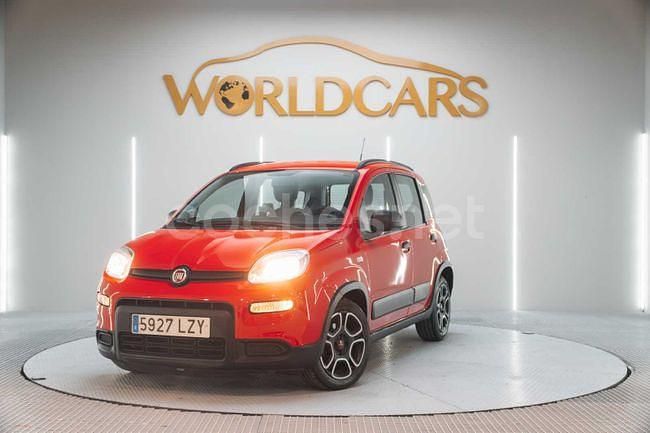 Usado Fiat Panda City Life 70 CV (51 kW) 2022 Rojo Utilitario