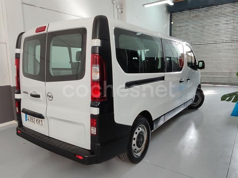 Usado Opel Vivaro 120 CV (88 kW) 2018 Blanco Monovolumen