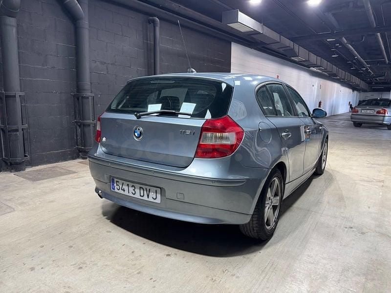 Usado BMW 116 115 CV (84 kW) 2006 Azul Utilitario