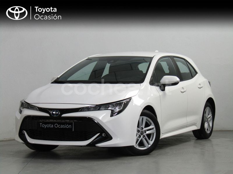 Blanco Usado 2019 Toyota Corolla Active Berlina | 20.490 € (Un poco caro) - Imagen 1/4