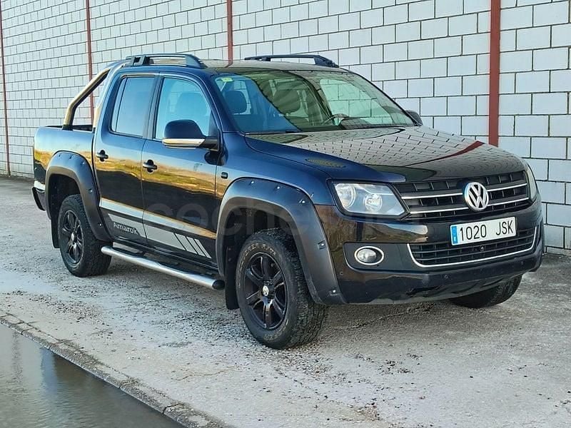 Usado VW Amarok 180 CV (132 kW) 2015 Negro Recogida