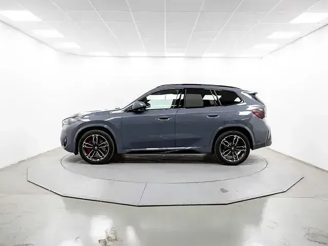 Usado BMW 125 Comfort Edition 170 CV (125 kW) 2026 Gris Utilitario