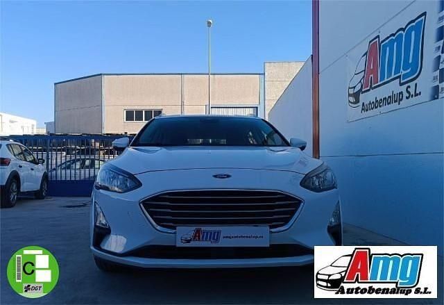 Blanco Usado 2021 Ford Focus Trend+ Berlina | 12.900 € (Precio justo) - Imagen 1/4