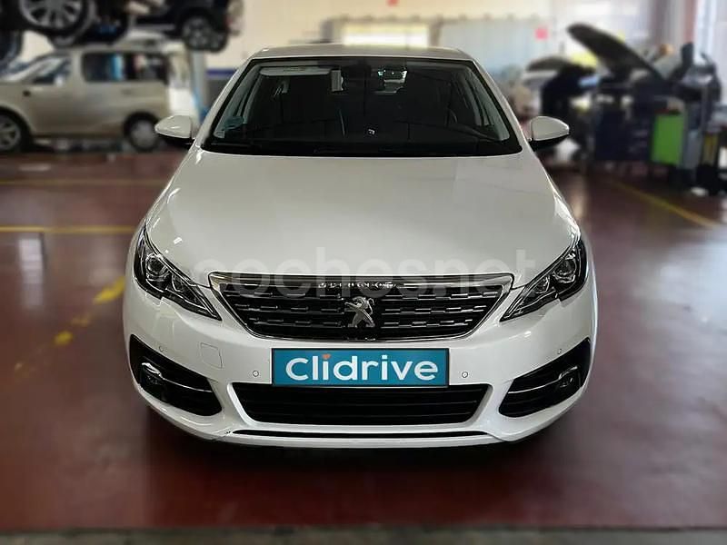 Usado Peugeot 308 Allure 130 CV (95 kW) 2020 Blanco Berlina