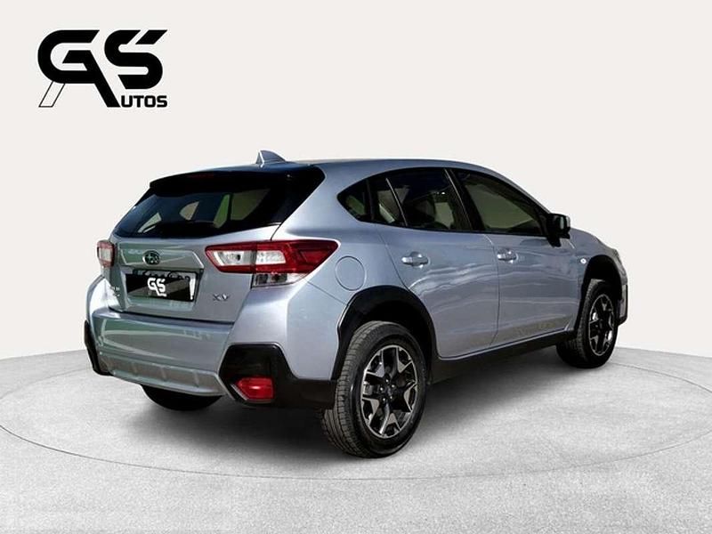 Usado Subaru XV Sport 114 CV (83 kW) 2019 Gris SUV
