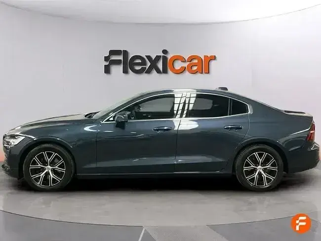 Usado Volvo S60 Plus 197 CV (144 kW) 2023 Gris Berlina