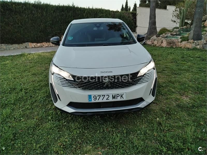 Usado Peugeot 3008 Active 150 CV (110 kW) 2013 Blanco Familiar