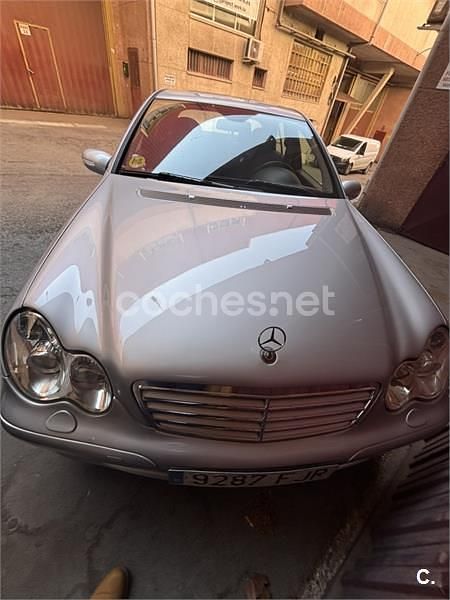 Usado Mercedes C220 Sport Edition 150 CV (110 kW) 2006 Gris / plata Berlina