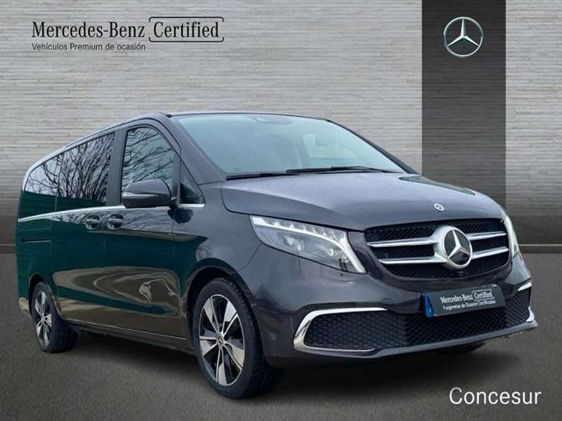 Occasion Mercedes V300 Avantgarde 237 PK (174 kW) 2024 Grijs MPV