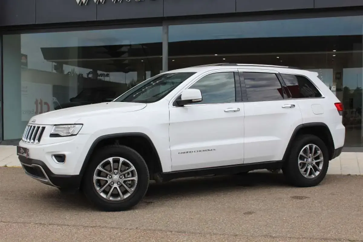 Usado Jeep Grand Cherokee Limited 250 CV (183 kW) 2017 Blanco SUV