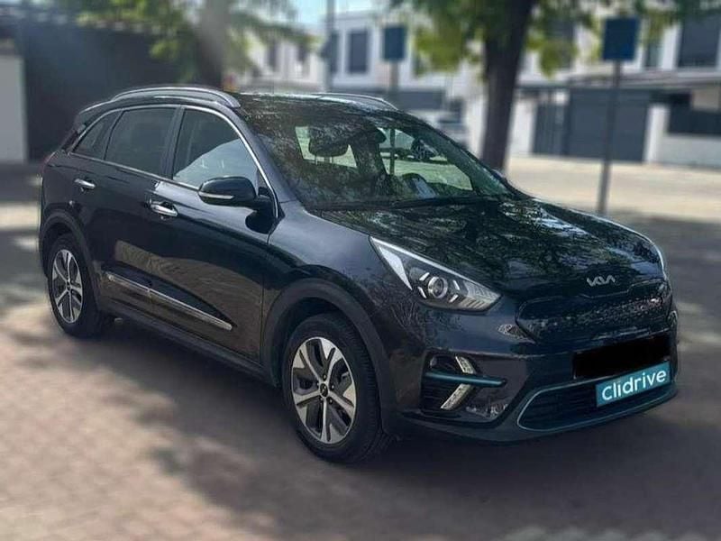Usado Kia e-Niro 150 kW (204 CV) 2022 Azul SUV