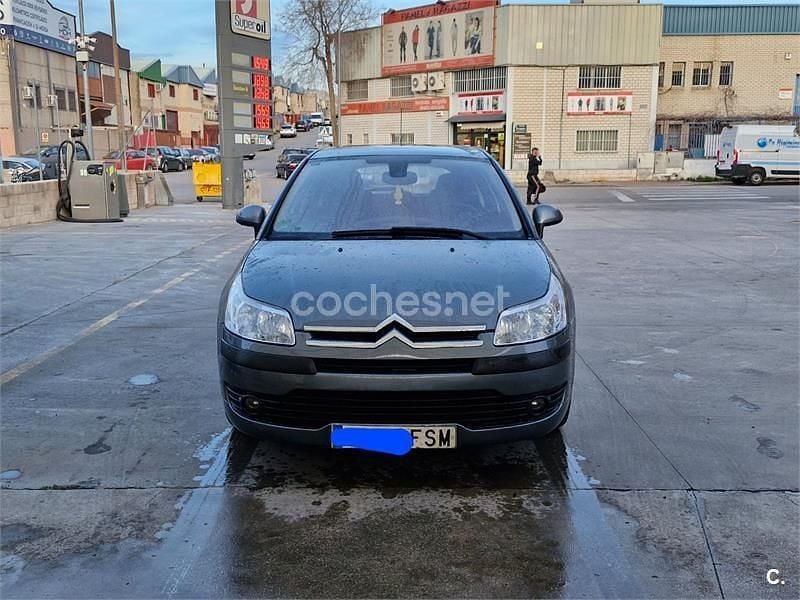 Usado Citroën C4 90 CV (66 kW) 2007 Azul Berlina