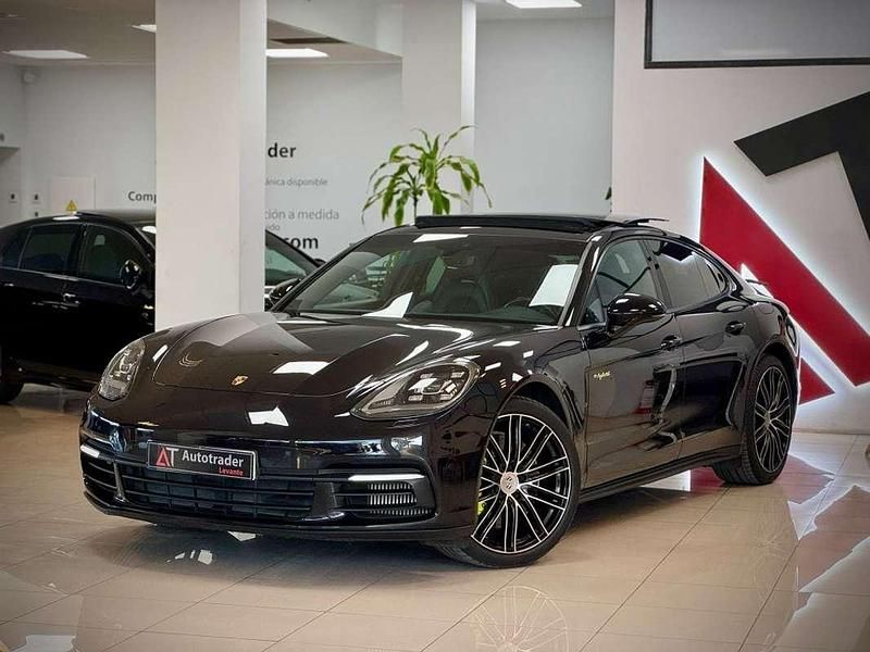 Usado Porsche Panamera 4 462 CV (339 kW) 2019 Negro Berlina
