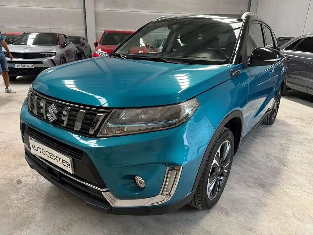 Usado Suzuki Vitara GLX 116 CV (85 kW) 2022 Azul SUV