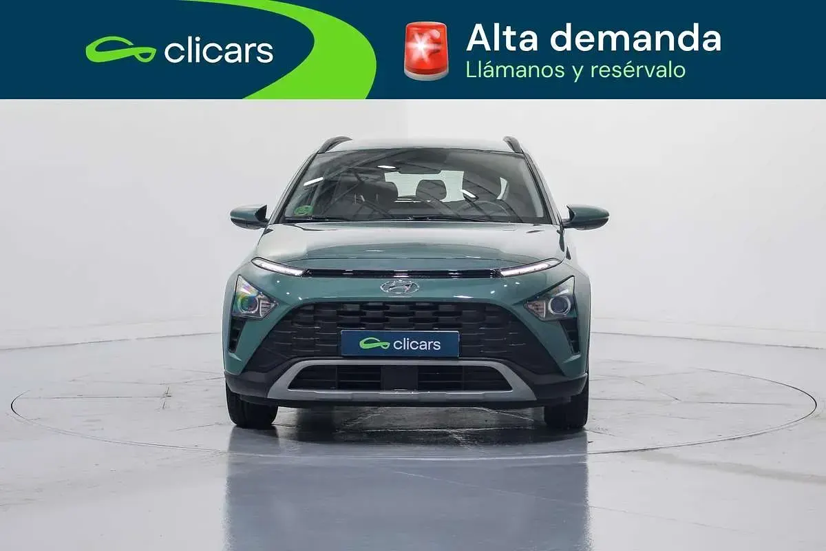 Usado Hyundai Bayon 84 CV (61 kW) 2023 Gris SUV
