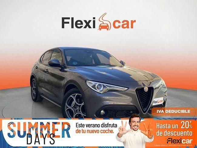 Usado Alfa Romeo Stelvio Sprint 160 CV (117 kW) 2022 Gris SUV