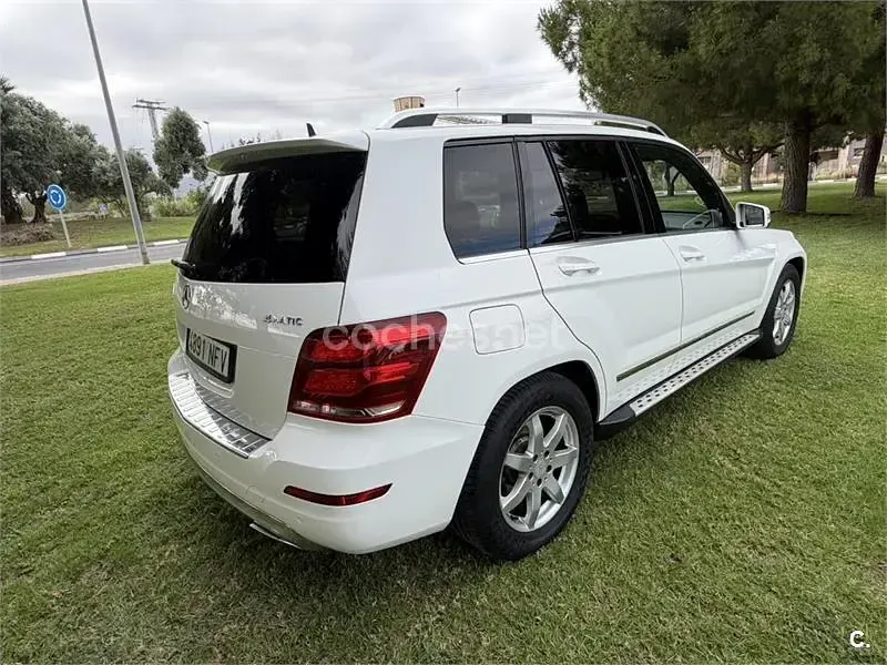 Usado Mercedes GLK220 170 CV (125 kW) 2013 Blanco SUV