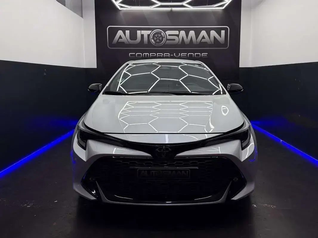 Usado Toyota Corolla Sport 140 CV (102 kW) 2024 Blanco Utilitario