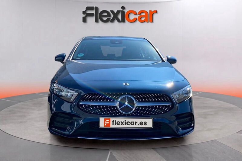 Usado Mercedes A180 117 CV (86 kW) 2020 Azul Berlina