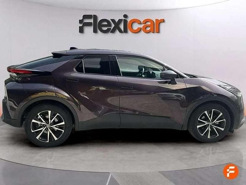 Usado Toyota C-HR Advance 140 CV (102 kW) 2024 Marrón SUV