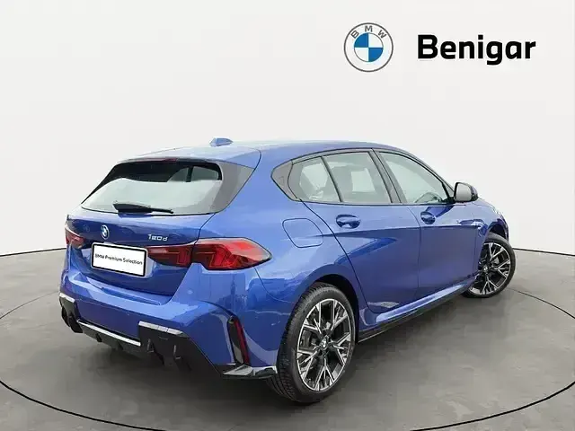 Usado BMW 120 Comfort Edition 163 CV (119 kW) 2025 Azul Utilitario