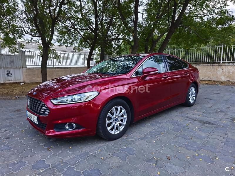 Granate Usado 2015 Ford Mondeo Trend Berlina | 11.300 € (Precio justo) - Imagen 1/4