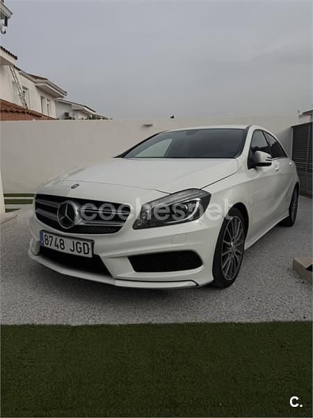 Usado Mercedes A200 AMG line 136 CV (100 kW) 2015 Blanco Berlina