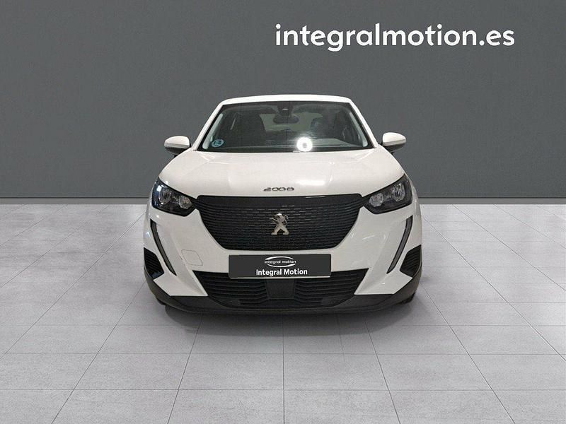 Usado Peugeot 2008 Active 110 CV (80 kW) 2021 Blanco SUV