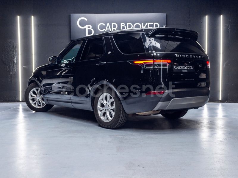 Usado Land Rover Discovery 5 SE 258 CV (189 kW) 2018 Negro SUV