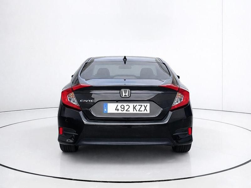 Usado Honda Civic Elegance 182 CV (133 kW) 2019 Negro Berlina