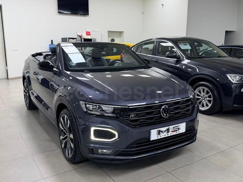 Usado VW T-Roc R-line 150 CV (110 kW) 2021 Gris / plata SUV